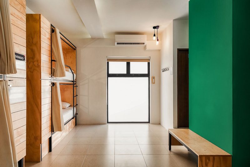 Nomads Hotel, Hostel & Rooftop Pool Cancun
