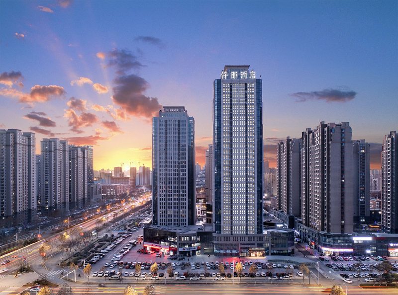 QIANNA HOTEL GLORIOUS (Xinxiang Municipal Government High-speed Railway Station) in Moscow