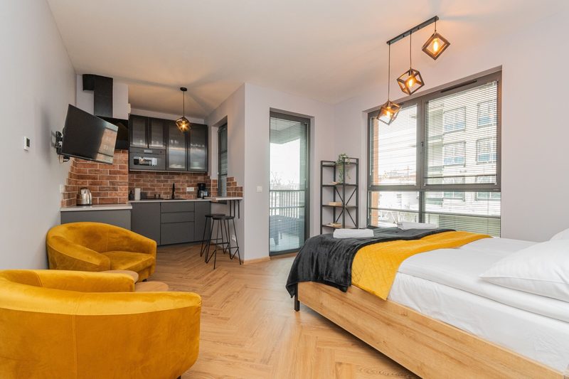 Doki Studio Montownia by Grand Apartments in Gdansk