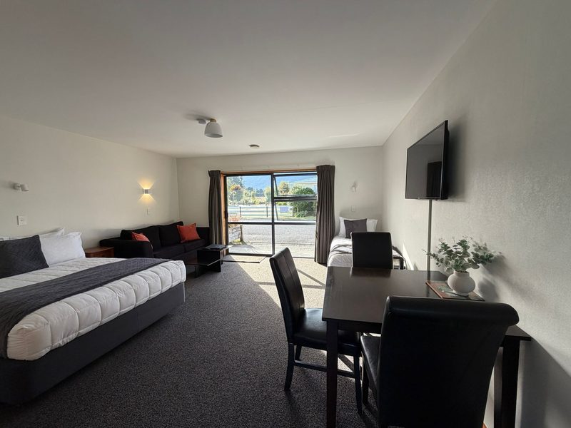 Mt Cook View Motel in Jackson