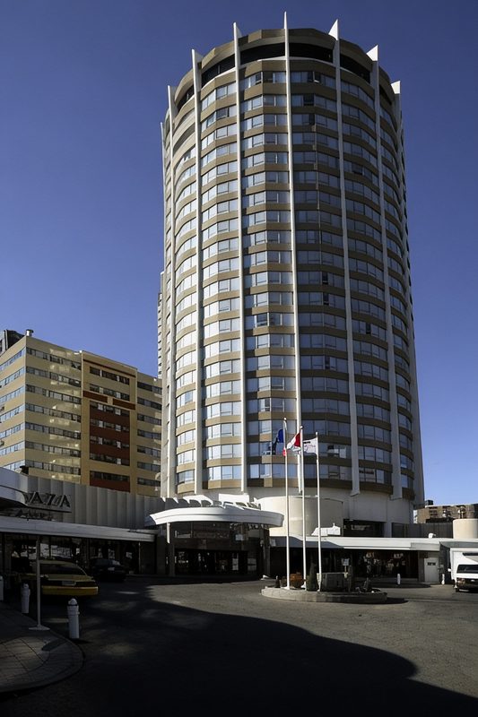 Chateau Lacombe Hotel