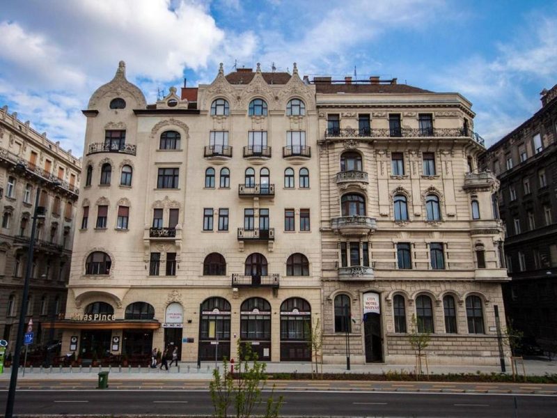 City Hotel Mátyás