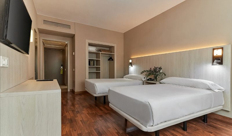 B&B HOTEL Zaragoza Royal in Zaragoza